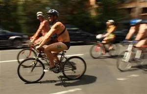 nakedbikeride